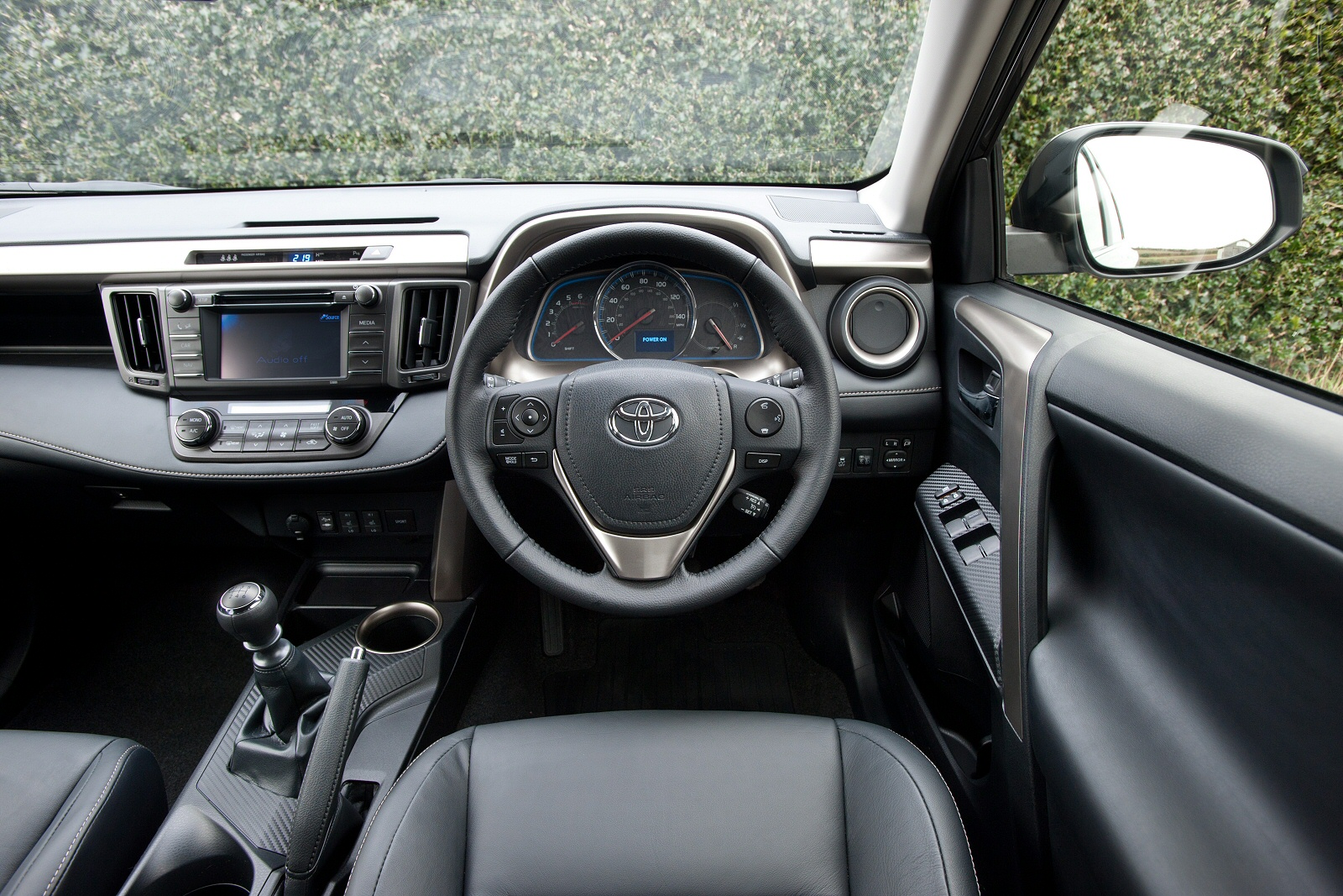 Toyota rav4 2014 салон